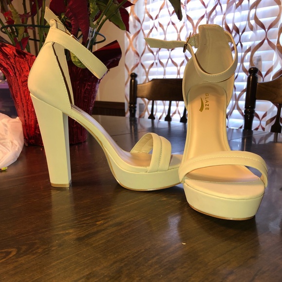 Nude Block Heels - Picture 2 of 5